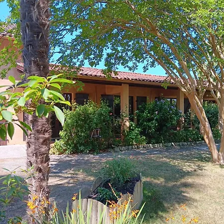 Au Moulin Du Comte - En Bourrouillan