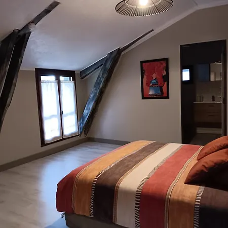 Le Moulin Du Comte - En Bourrouillan