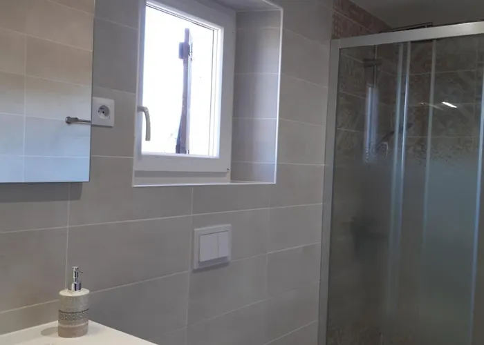 Dom wakacyjny Le Moulin Du Comte - En *