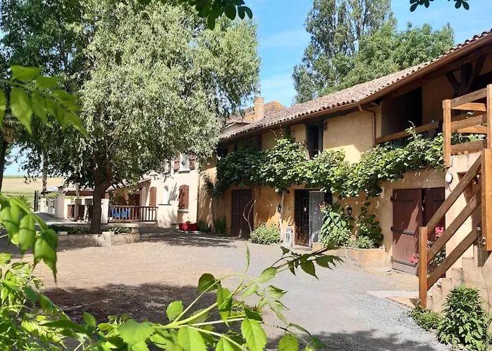 Holiday home Le Moulin Du Comte - En Bourrouillan