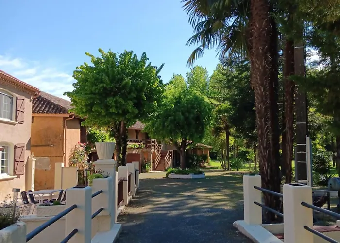 Vakantiehuis Le Moulin Du Comte - En Bourrouillan