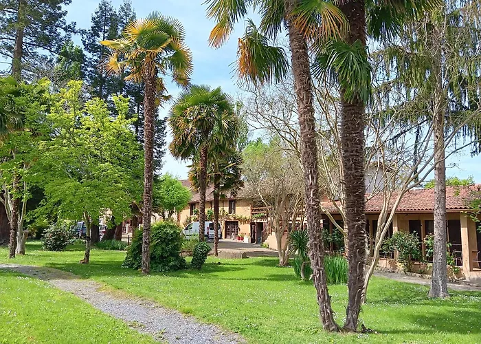 Le Moulin Du Comte - En * Bourrouillan