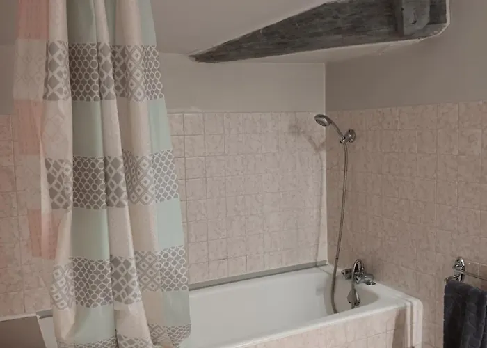 Le Moulin Du Comte - En Holiday home Bourrouillan