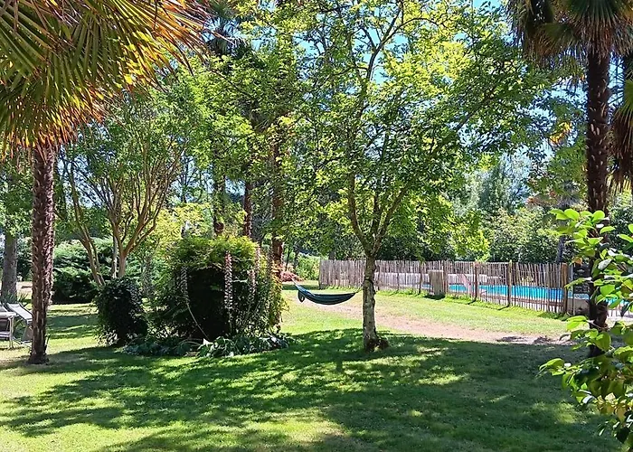 Au Moulin Du Comte - En Casa de Férias Bourrouillan