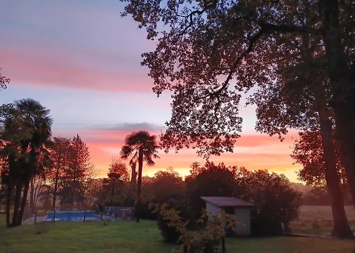 Le Moulin Du Comte - En *