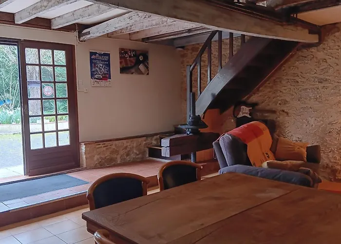 Le Moulin Du Comte - En *